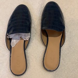 Loft croc loafer slide forever navy size 9. New